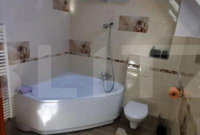 Casă cu 5 camere cu Teren 1000 Mp în Central - 2