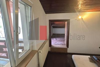 Casă individuală cu 4 camere cu Canalizare în Domenii - 11