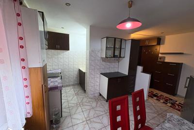 Apartament cu 2 camere, mobilat în Lenin - 1