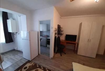 Garsonieră semidecomandată în Central - 5