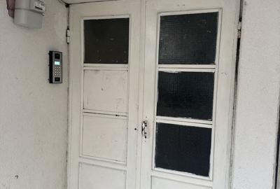 Apartament cu 3 camere decomandat în Central - 1