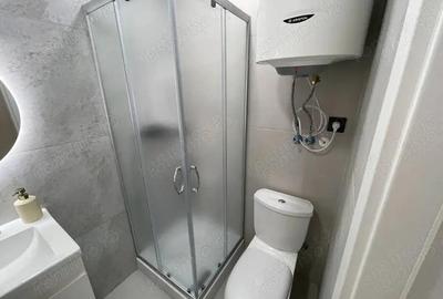 Ofer spre inchiriere apartament cu 2 camere decomandate in zona 1 Mai - 1