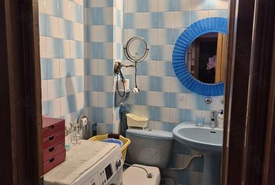 Apartament cu 3 camere decomandat în Central - 1