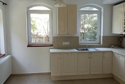 Casă individuală cu 6 camere cu Canalizare în Mogoșoaia - 4