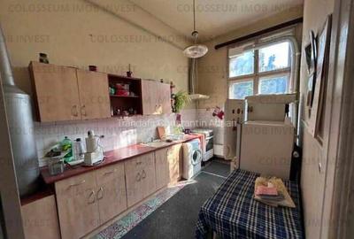 Apartament 4 camere, decomandat - zona Centru Istoric - 2