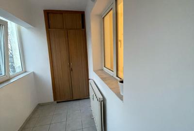 Apartament de inchiriat - 3 camere ,mobilat, utilat, situat în zona Piața Muncii - 19