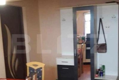 Apartament 2 camere, zona Micro14 , cu acoperi? ?i balcon - 4