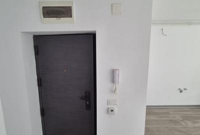 Apartament cu 3 camere semidecomandat în Roșu - 8