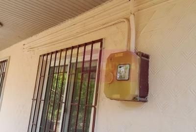 Movilita - vanzare casa 5 cam plus livada pe rod si teren 1800 mp - 45