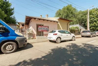 Casa individuala cu 2 corpuri, curte proprie, 253mp teren, zona Salaj - 23