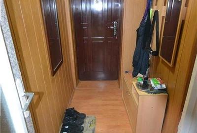 Apartament cu 3 camere semidecomandat în Astra - 10