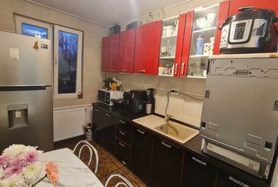 REA1027135 Apartament 3 Camere I De Vanzare I Drumul Taberei - 8