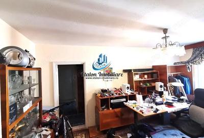 Apartament cu 3 camere semidecomandat în Vest - 1