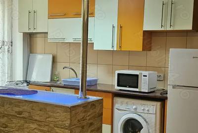 Inchiriez apartament ultracentral 2 camere English Park - 3