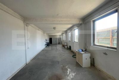Spațiu comercial, de 200 mp, în Central - 8