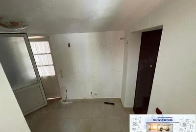 Casă cu 6 camere cu Teren 294 Mp în Central - 6