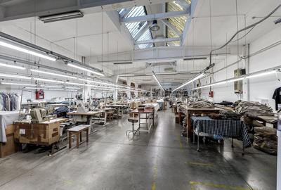 Spațiu industrial, de 655 mp, în UTA