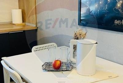 Apartament cu 2 camere decomandat în Tractorul - 2