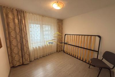 Apartament cu 3 camere semidecomandat în Orizont - 8