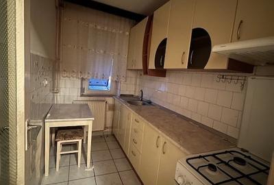 Apartament 3 camere, 56 mp, zona Decebal - 8