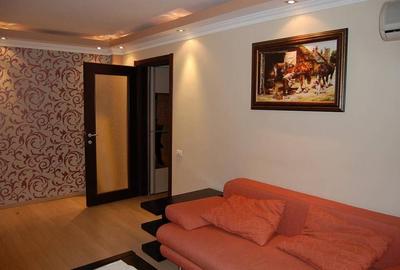 Închiriere apartament 2 camere - 3