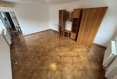 Casă cu 3 camere cu Canalizare în Valu lui Traian - 10