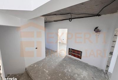 Casă cu 4 camere cu Teren 214 Mp în Palazu Mare - 16