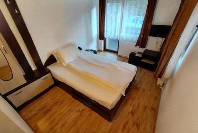 Casă cu 6 camere cu Teren 90 Mp în Central - 8