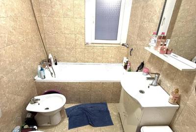 Apartament cu 3 camere în Iosia