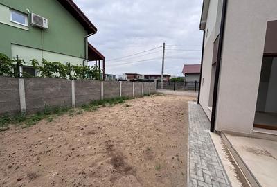 Casă individuală cu 5 camere în Dumbrăvița