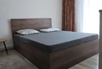 Apartament cu 3 camere semidecomandat, mobilat în Între Lacuri - 4