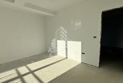 Apartament cu 2 camere, decomandat, etaj intermediar,zona Ciarda Rosie - 2