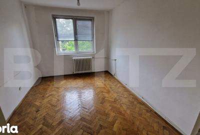 Apartament cu 3 camere decomandat în Central - 4
