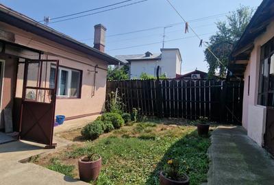Branesti -  Casa - singur curte - teren 720 mp - casa 97 mp - deschidere 13 mp - 11