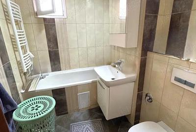 Apartament cu 4 camere decomandat în Micro 18 - 6