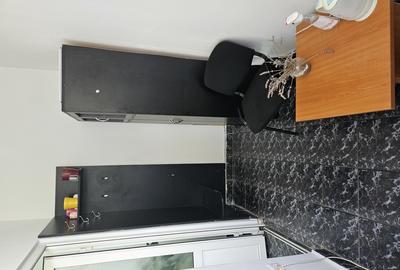 Spațiu comercial, de 40 mp, în Central - 1