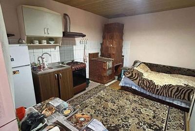 Casă cu 3 camere cu Teren 900 Mp în Central - 9