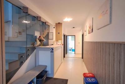 Cumpana, Spatii de inchiriat pentru diverse activitati, Bazin de inot apa sarata - 3