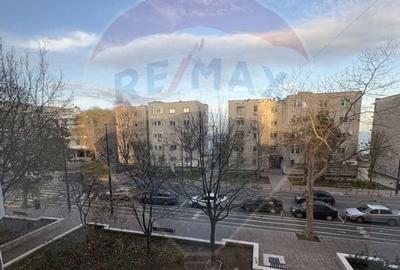 Apartament cu 3 camere de inchiriat Mircea cel Batran Constanta - 2