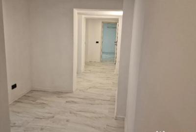 Apartament cu 5 camere semidecomandat în Romană - 9