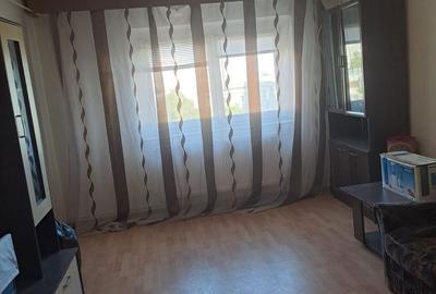 Apartament cu 2 camere decomandat în Tomis III
