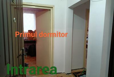 Vând/schimb apartament 3 camere Vulcan, Hunedoara - 2