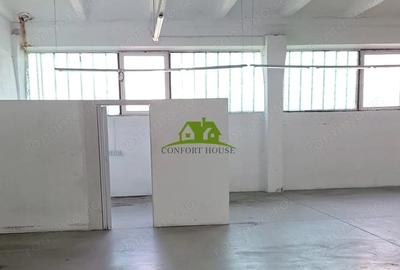 Spațiu comercial, de 2,400 mp, în Central - 4