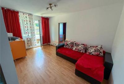 Apartament 3 camere, renovat,  etaj 3, bloc izolat,Targu Mures