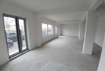 Spațiu comercial, de 103 mp, în Jiului - 9