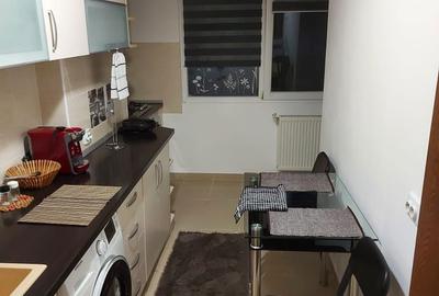 Apartament cu 2 camere decomandat în Central - 2
