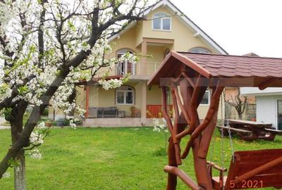 Casa cu 5 camere, 386 mp, Sangeorgiu de Mures, zona Apollo S - 7