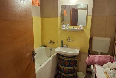 Apartament cu 3 camere decomandat în Aviației - 4