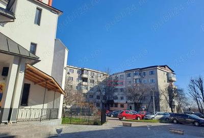 Apartament cu 3 camere decomandat în Central - 3