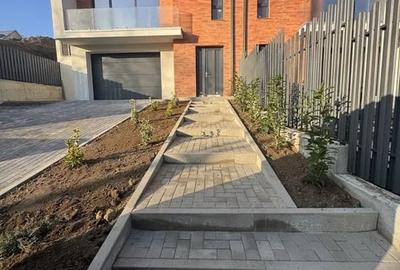 Duplex cu 5 camere cu Canalizare în Florești - 3